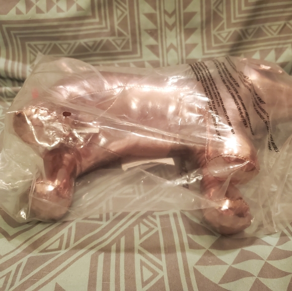 2017 Rose Gold Holiday Dog - Picture 4 of 4